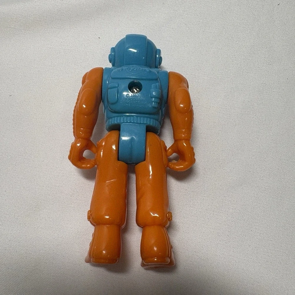 Vtg Arbys‎ Kids Meal Toy Recur Adventurer Plastic Figure Orange Blue Plastic Man